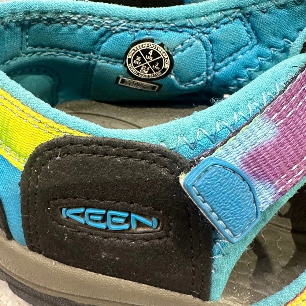 KEEN Kids' Water Sandals Colorful Tie Dye Adjustable‎ Strap Size 4